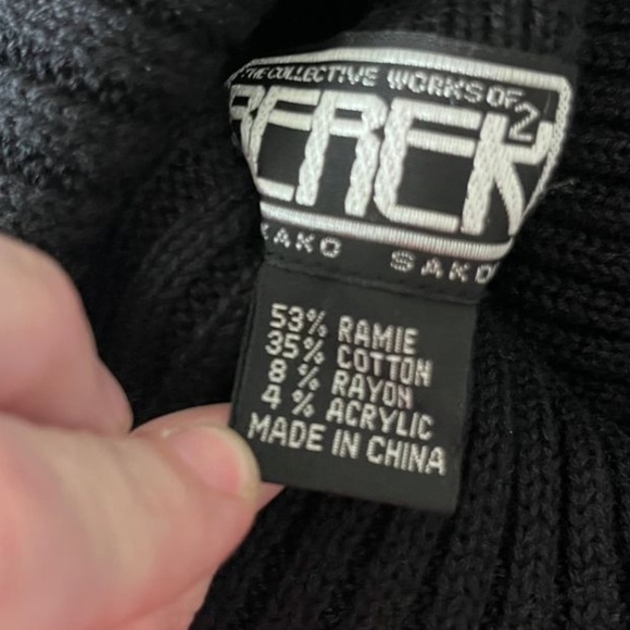 NWT Berek Black Turtleneck with Embroidered Beaded Flowers // Size Small - Picture 7 of 7